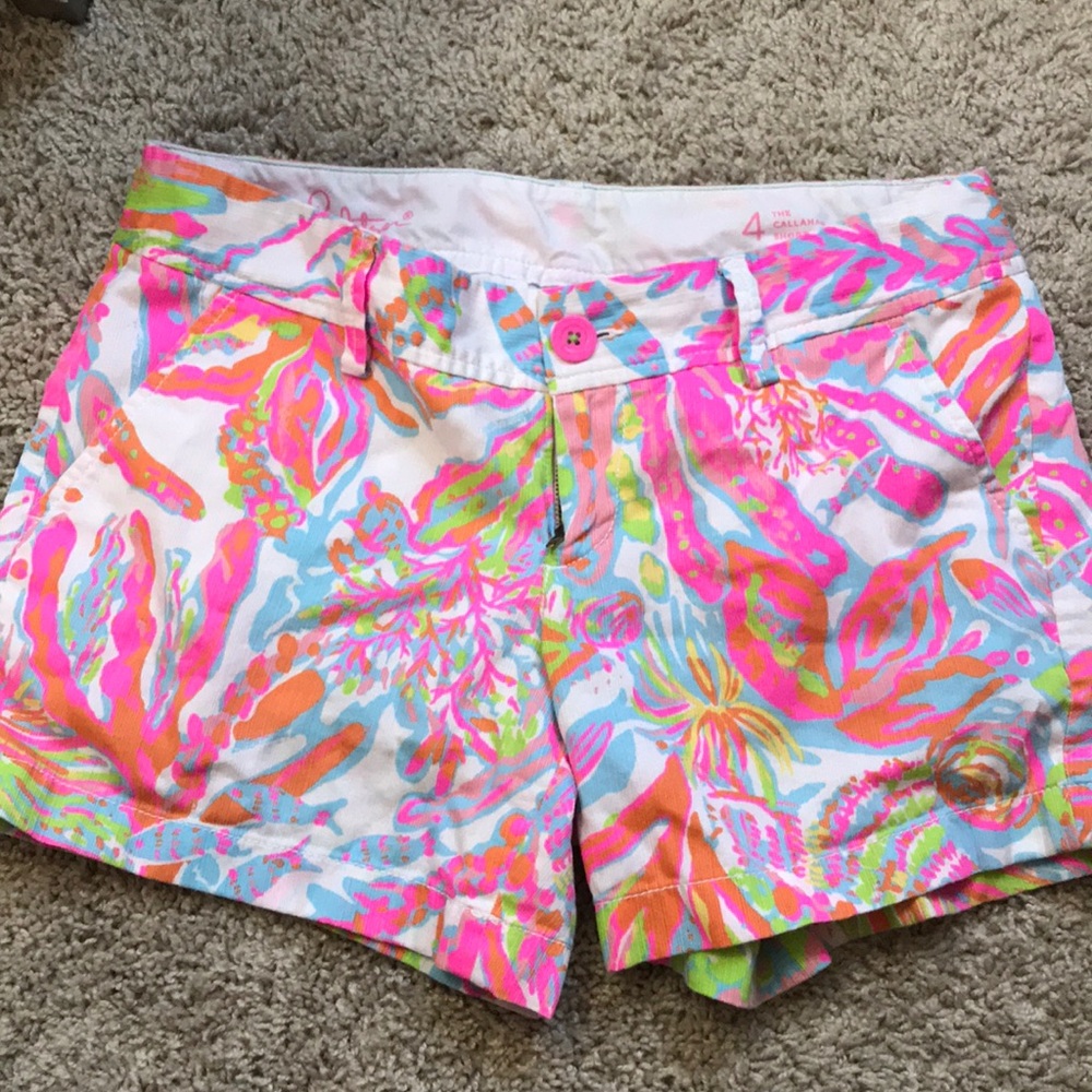 EUC Lilly Pulitzer Callahan shorts size 4